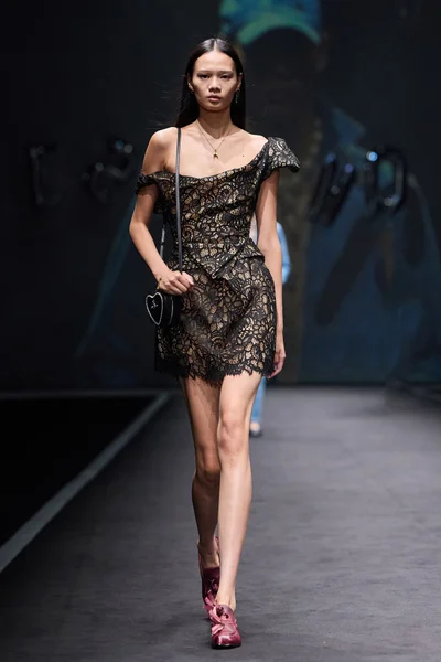 Look 58